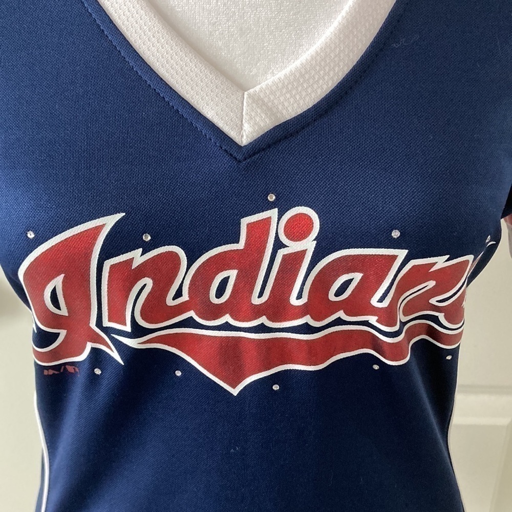 Cleveland Indians small deep v-neck top short sleeves - Picture 4 of 14